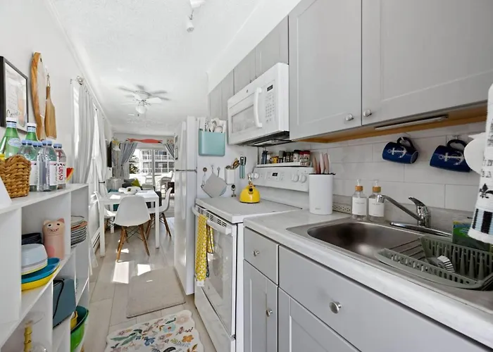 Ocean Block Retreat Pet Friendly