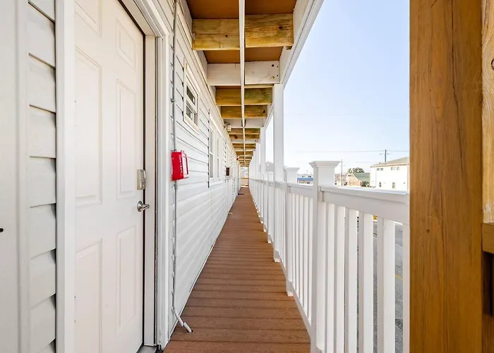 Ocean Block Retreat Pet Friendly *