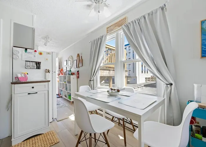 Apartment Ocean Block Retreat Pet Friendly Ocean City